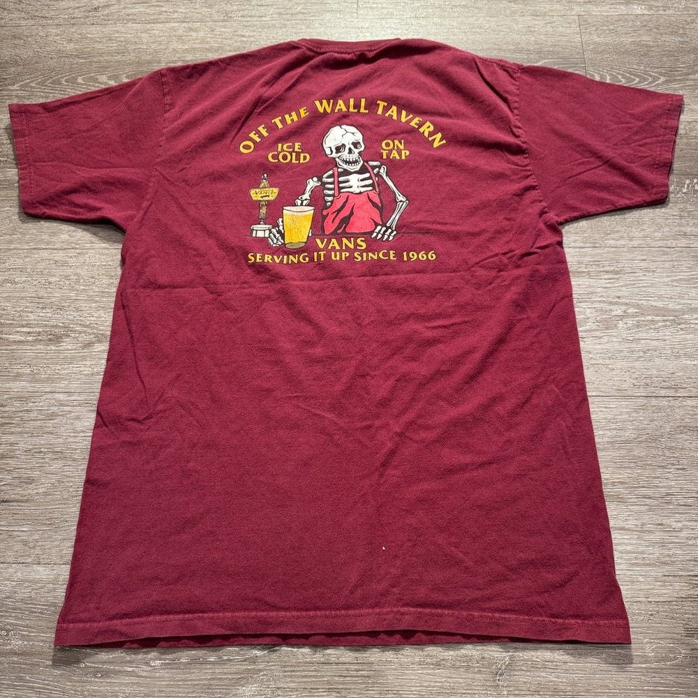 Vans Shirt Mens Large Red Graphic Tee Tavern Skeleton Beer Logo Skate Crew Neck